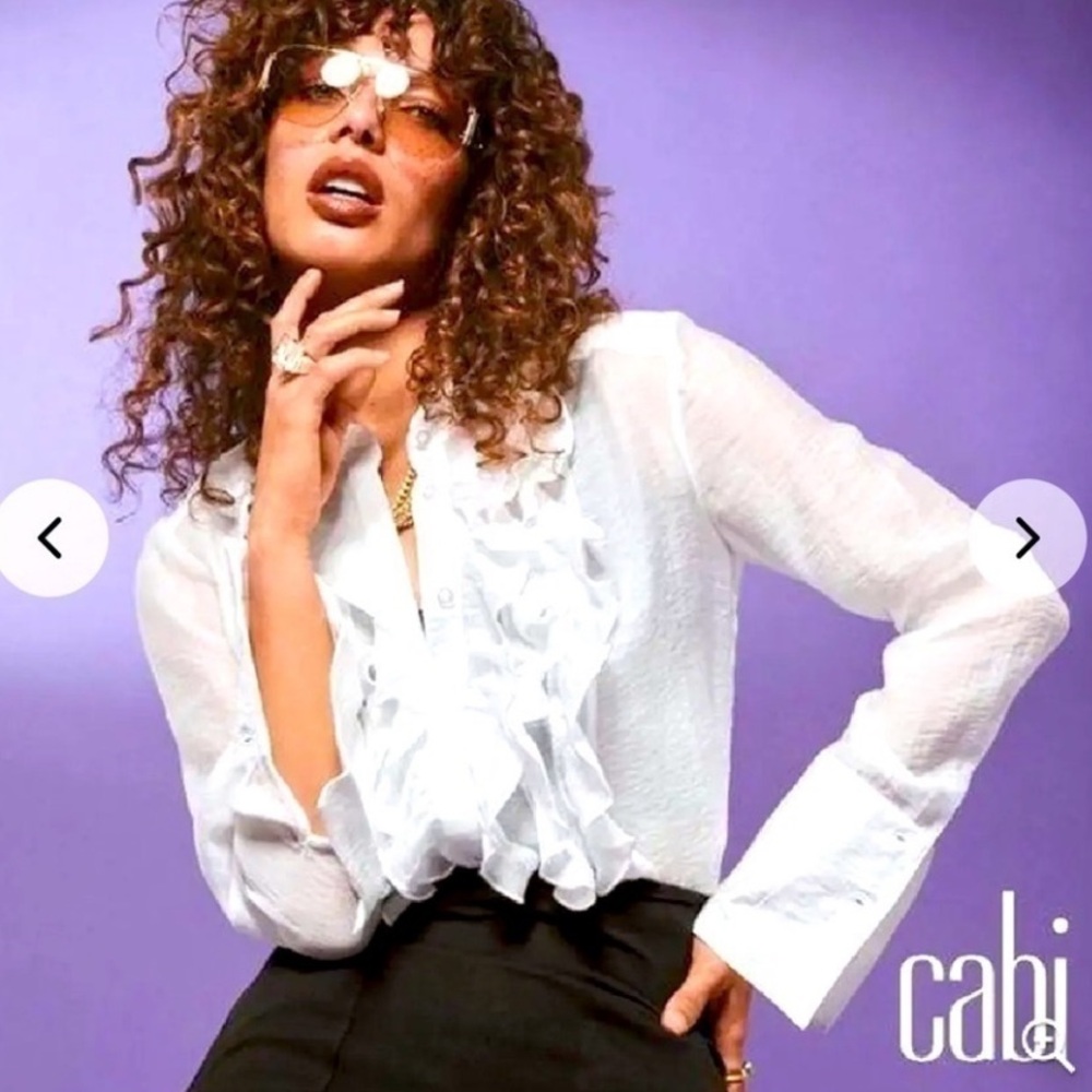 NWT |  CAbi 4573 Noble Blouse